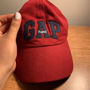 Gap Red Hat
